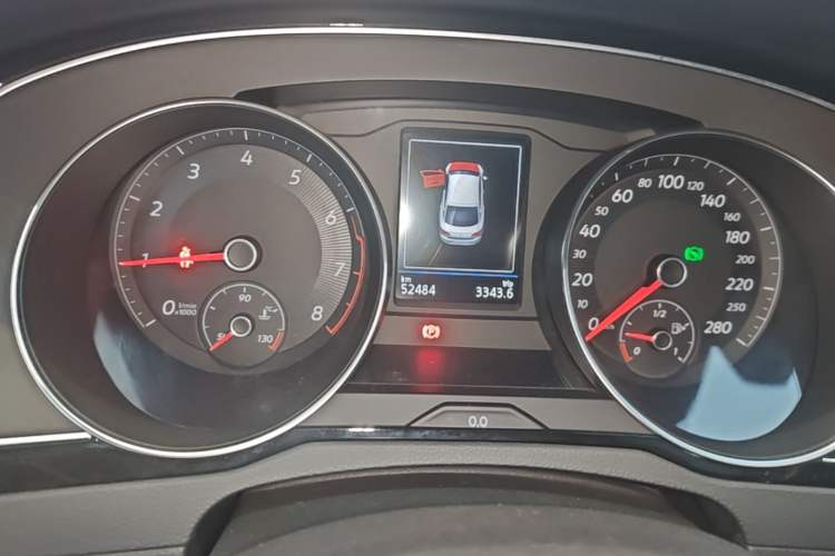 Used Volkswagen FAW-Volkswagen CC 2019 330TSI Glamour Edition China VI Instrument Cluster
