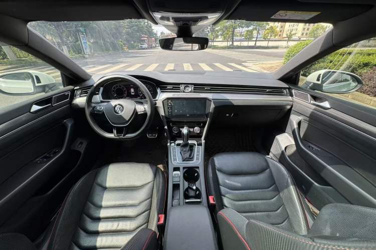Used Volkswagen FAW-Volkswagen CC 2019 380TSI Yeyan Edition China V Standard Interior 1