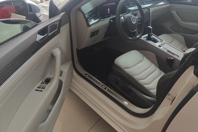Used Volkswagen FAW-Volkswagen CC 2019 380TSI Yeyan Edition China V Standard Interior 1