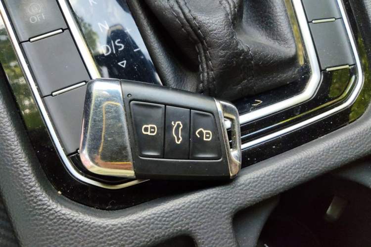 Used Volkswagen FAW-Volkswagen CC 2019 380TSI Glamour Edition China V Standard Interior 1
