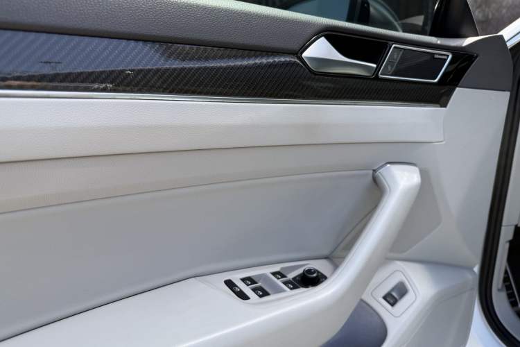 Used Volkswagen FAW-Volkswagen CC 2019 380TSI Yeyan Edition China V Standard Interior 2