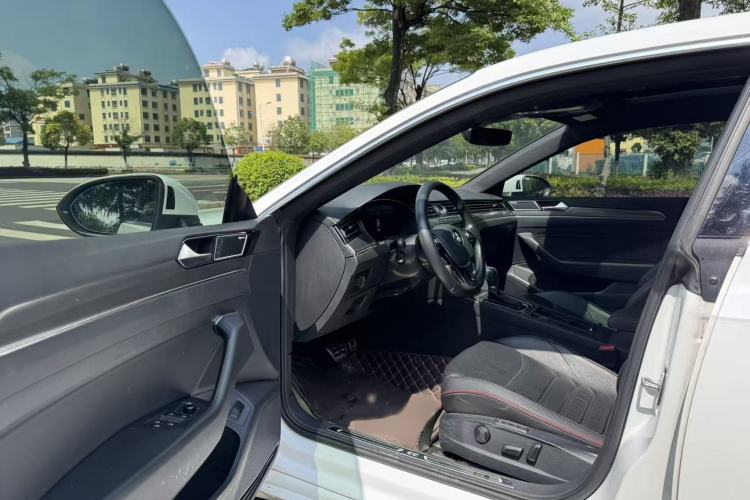 Used Volkswagen FAW-Volkswagen CC 2019 380TSI Yeyan Edition China V Standard Interior 2