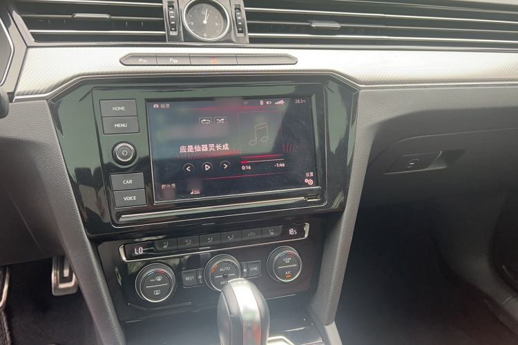 Used Volkswagen FAW-Volkswagen CC 2019 330TSI Glamour Edition China VI Interior 3