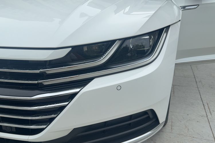 Used Volkswagen FAW-Volkswagen CC 2019 330TSI Huayan Edition China V Standard Left Front Headlight