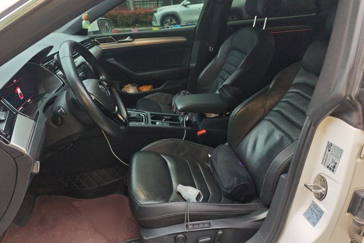 Used Volkswagen FAW-Volkswagen CC 2019 330TSI Glamour Edition China V Standard Left Front Seat