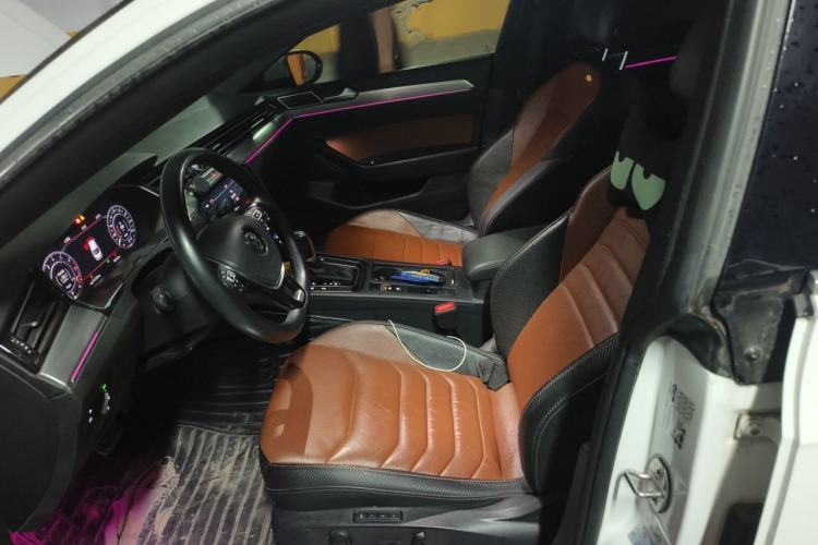 Used Volkswagen FAW-Volkswagen CC 2019 380TSI Glamour Edition China V Standard Left Front Seat