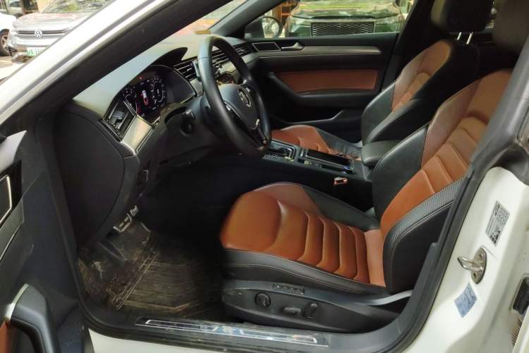 Used Volkswagen FAW-Volkswagen CC 2019 380TSI Glamour Edition China V Standard Left Front Seat