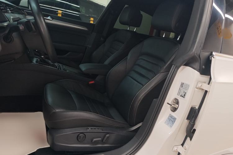 Used Volkswagen FAW-Volkswagen CC 2019 330TSI Glamour Edition China V Standard Left Front Seat