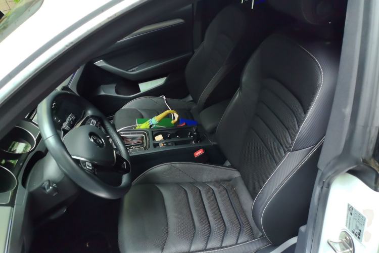Used Volkswagen FAW-Volkswagen CC 2019 330TSI Glamour Edition China V Standard Left Front Seat