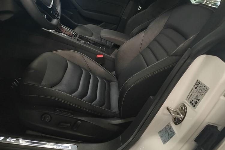 Used Volkswagen FAW-Volkswagen CC 2019 330TSI Glamour Edition China V Standard Left Front Seat