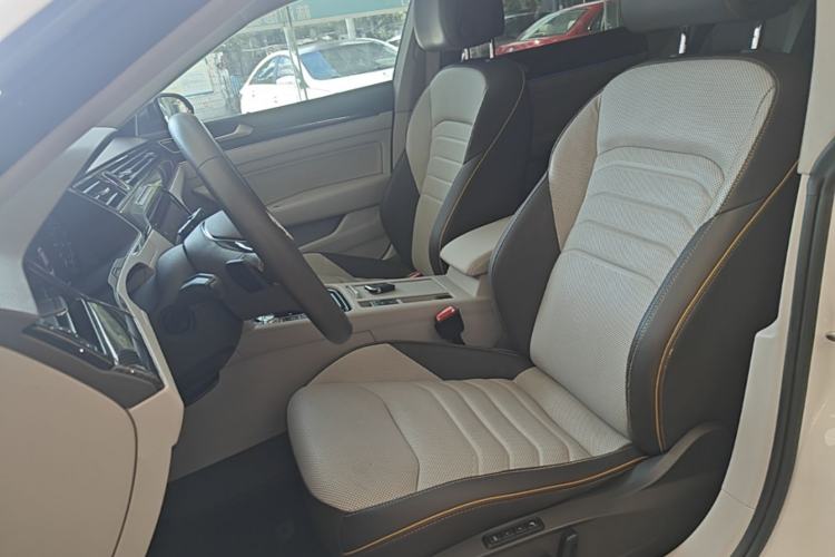 Used Volkswagen FAW-Volkswagen CC 2019 380TSI Yeyan Edition China V Standard Left Front Seat