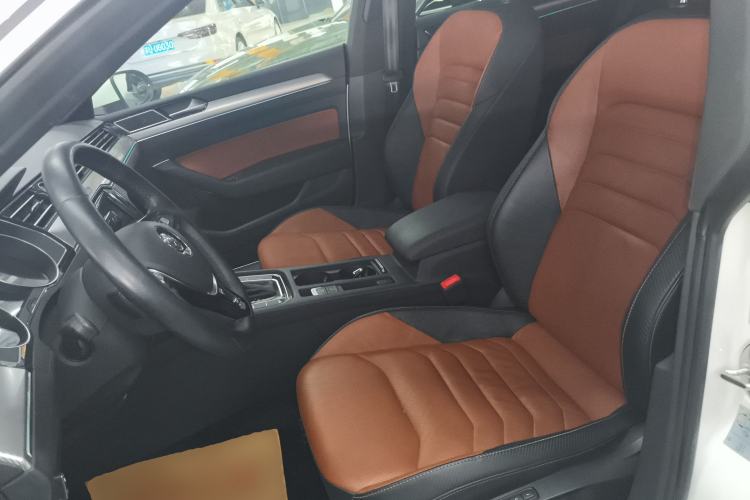 Used Volkswagen FAW-Volkswagen CC 2019 330TSI Glamour Edition China V Standard Left Front Seat