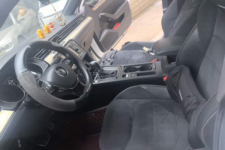 Used Volkswagen FAW-Volkswagen CC 2019 330TSI Huayan Edition China VI Left Front Seat