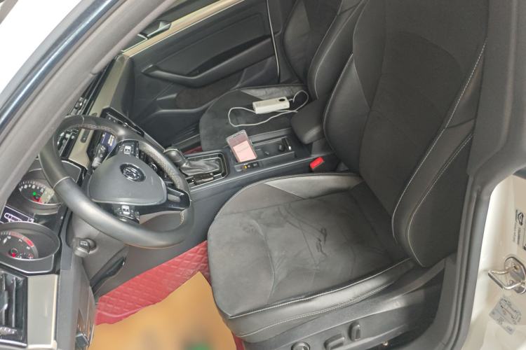 Used Volkswagen FAW-Volkswagen CC 2019 330TSI Huayan Edition China VI Left Front Seat