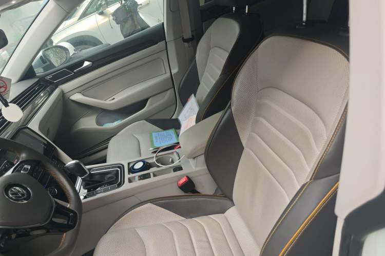 Used Volkswagen FAW-Volkswagen CC 2019 380TSI Yeyan Edition China V Standard Left Front Seat