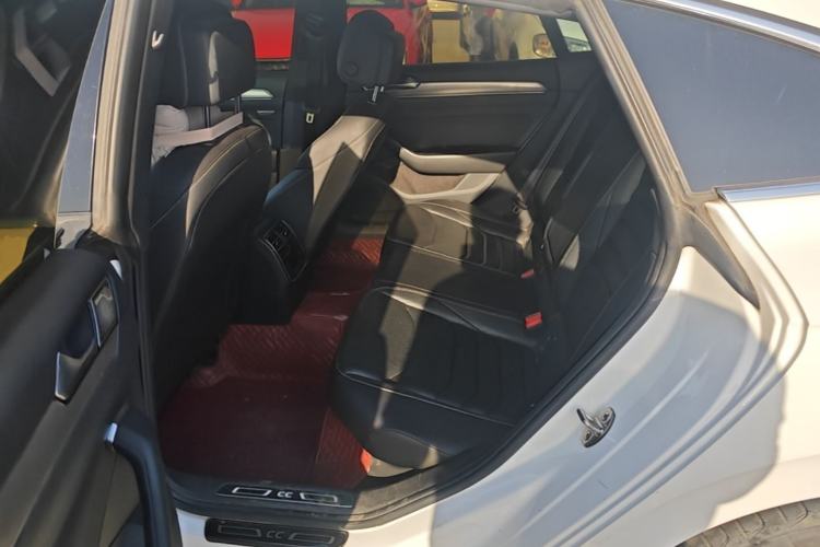 Used Volkswagen FAW-Volkswagen CC 2019 330TSI Glamour Edition China VI Left Rear Seat