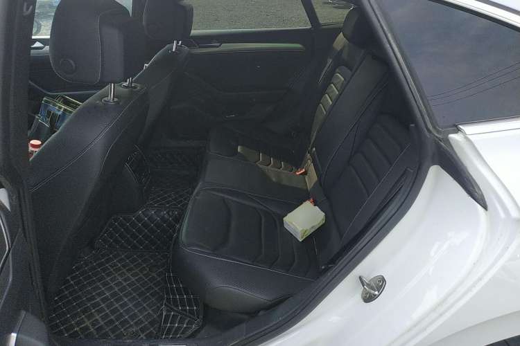 Used Volkswagen FAW-Volkswagen CC 2019 380TSI Glamour Edition China V Standard Left Rear Seat