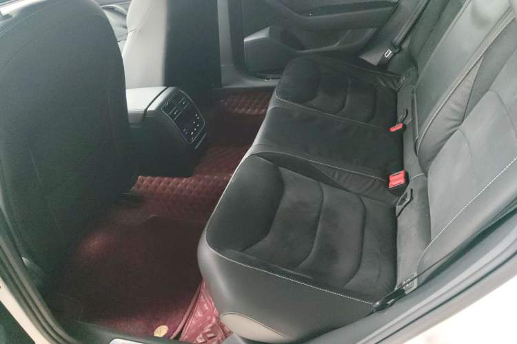Used Volkswagen FAW-Volkswagen CC 2019 330TSI Huayan Edition China VI Left Rear Seat