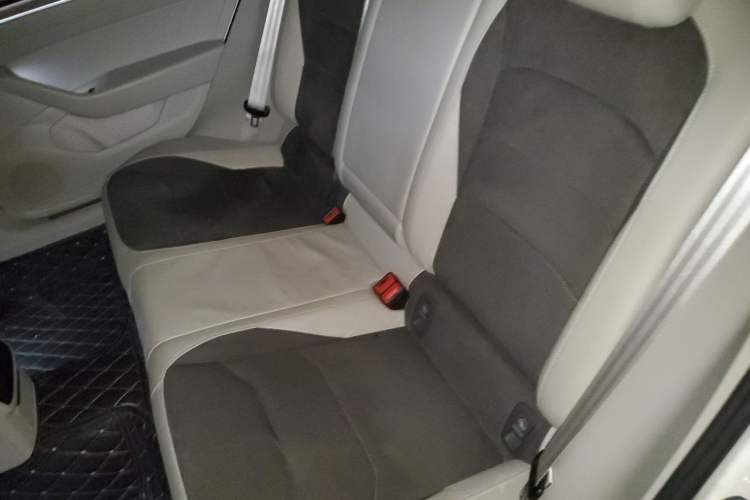 Used Volkswagen FAW-Volkswagen CC 2019 330TSI Huayan Edition China V Standard Left Rear Seat