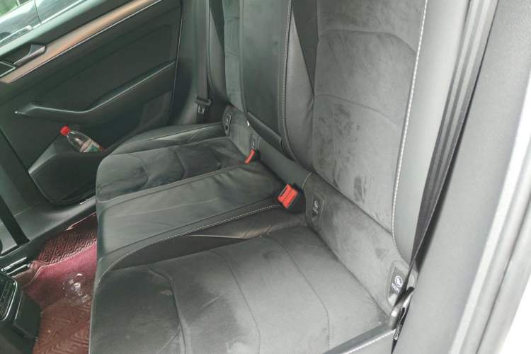 Used Volkswagen FAW-Volkswagen CC 2019 330TSI Huayan Edition China V Standard Left Rear Seat