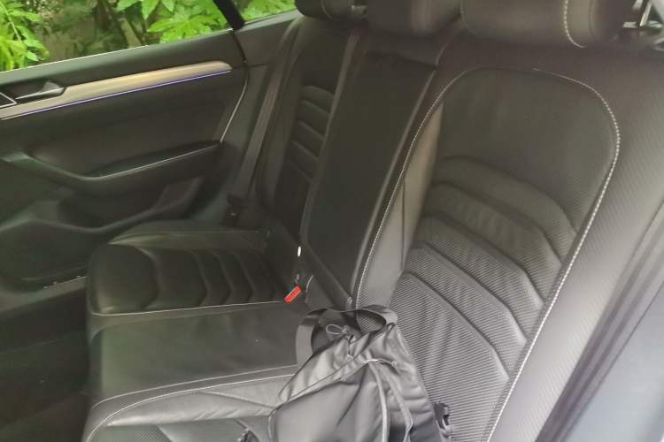 Used Volkswagen FAW-Volkswagen CC 2019 330TSI Glamour Edition China V Standard Left Rear Seat