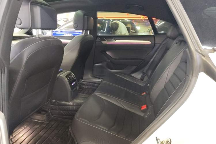 Used Volkswagen FAW-Volkswagen CC 2019 330TSI Glamour Edition China V Standard Left Rear Seat