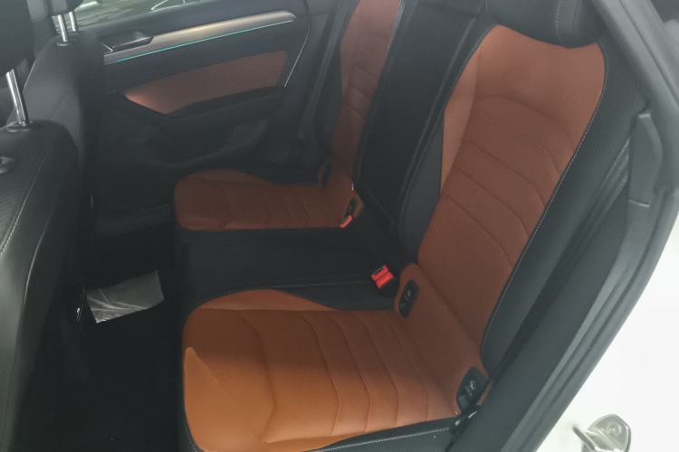 Used Volkswagen FAW-Volkswagen CC 2019 330TSI Glamour Edition China V Standard Left Rear Seat