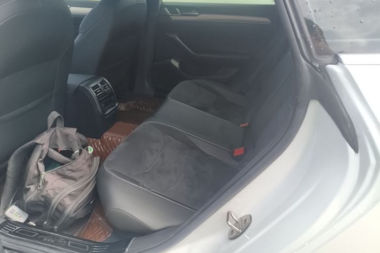 Used Volkswagen FAW-Volkswagen CC 2019 330TSI Huayan Edition China VI Left Rear Seat