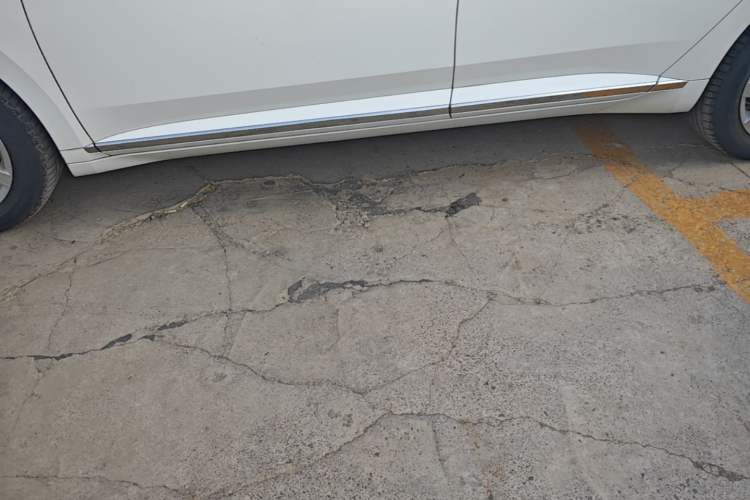 Used Volkswagen FAW-Volkswagen CC 2019 330TSI Huayan Edition China V Standard Left Side Sill