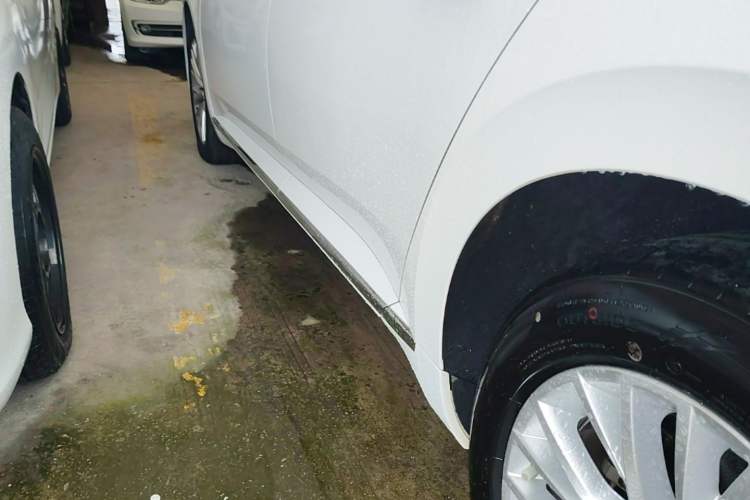 Used Volkswagen FAW-Volkswagen CC 2019 330TSI Glamour Edition China VI Left Side Sill
