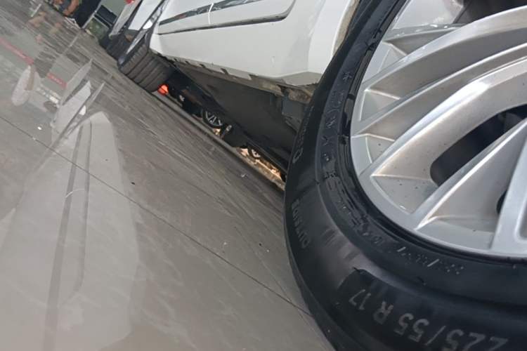 Used Volkswagen FAW-Volkswagen CC 2019 380TSI Glamour Edition China V Standard Left Side Sill
