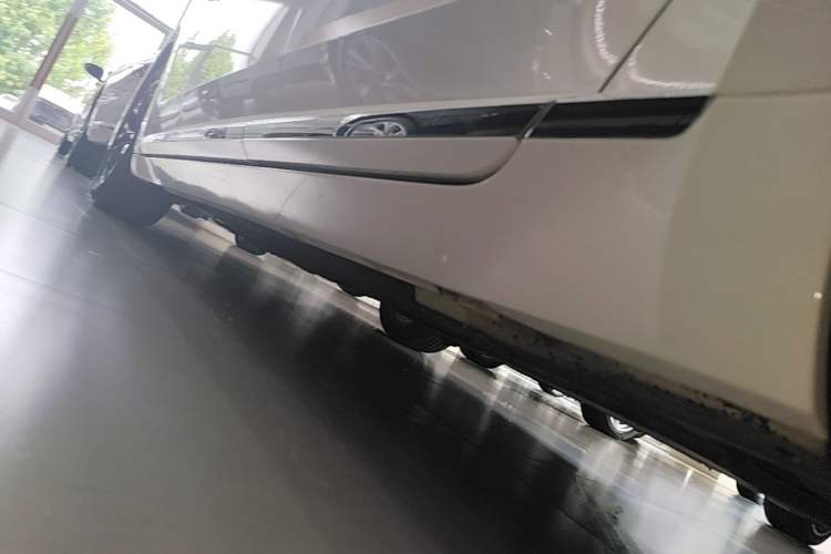 Used Volkswagen FAW-Volkswagen CC 2019 330TSI Glamour Edition China VI Left Side Sill