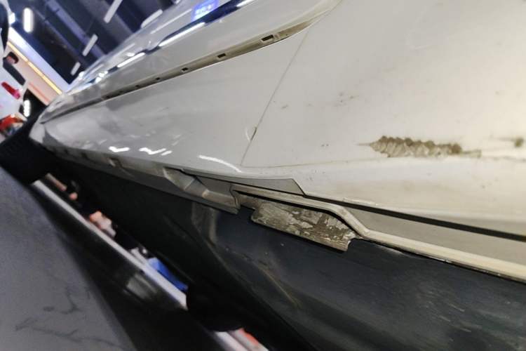 Used Volkswagen FAW-Volkswagen CC 2019 330TSI Glamour Edition China V Standard Left Side Sill