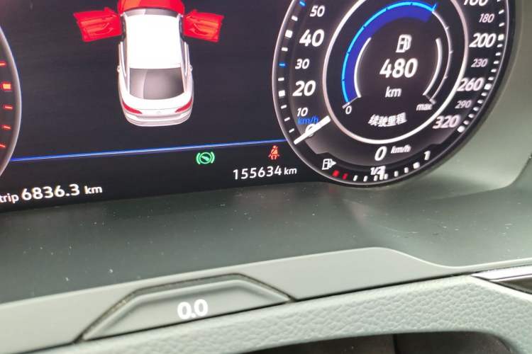 Used Volkswagen FAW-Volkswagen CC 2019 330TSI Glamour Edition China V Standard Odometer Close Up