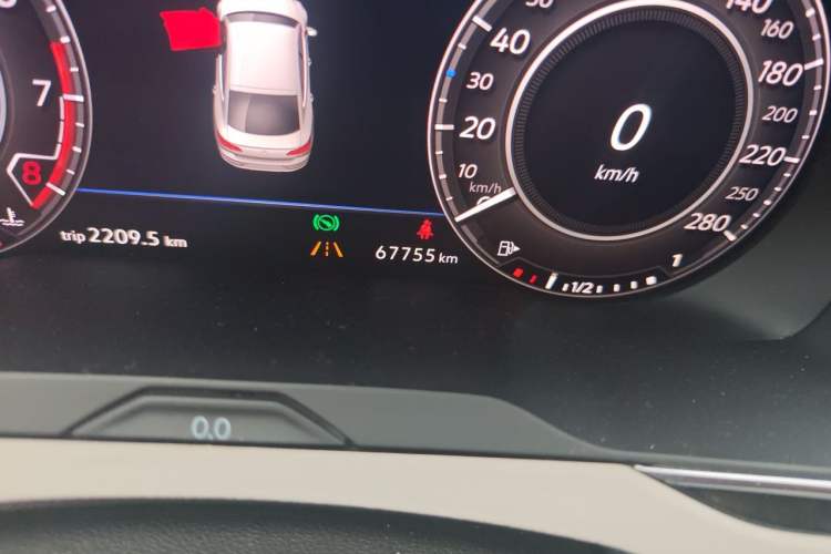 Used Volkswagen FAW-Volkswagen CC 2019 380TSI Yeyan Edition China V Standard Odometer Close Up