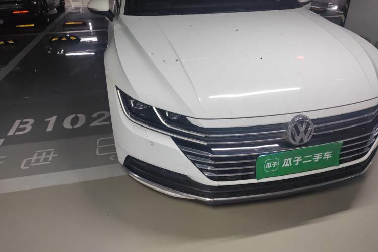Used Volkswagen FAW-Volkswagen CC 2019 330TSI Glamour Edition China V Standard Right Front Headlight