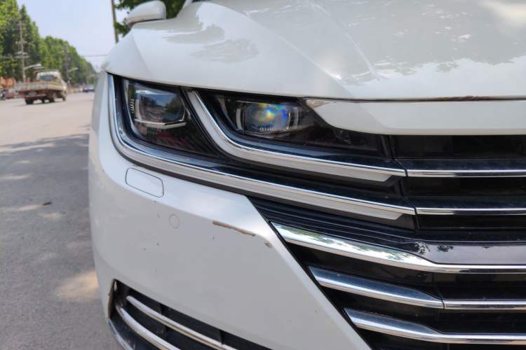 Used Volkswagen FAW-Volkswagen CC 2019 330TSI Glamour Edition China VI Right Front Headlight