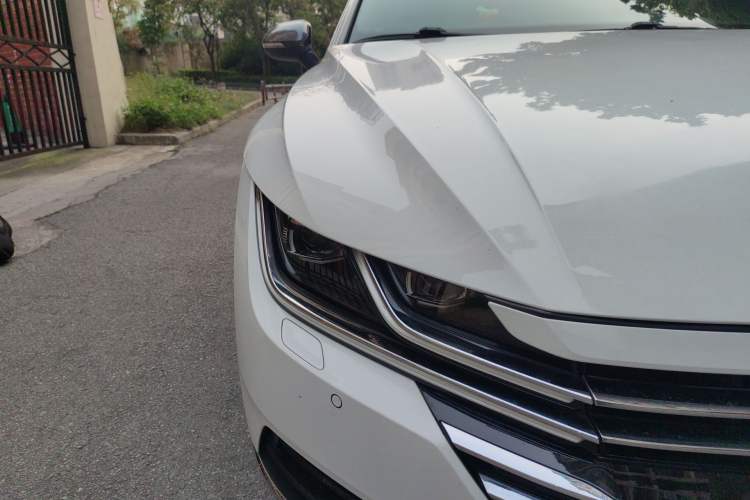 Used Volkswagen FAW-Volkswagen CC 2019 380TSI Yeyan Edition China VI Standard Right Front Headlight