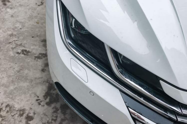 Used Volkswagen FAW-Volkswagen CC 2019 330TSI Glamour Edition China VI Right Front Headlight