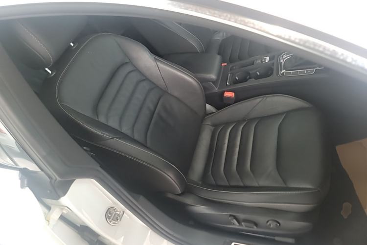 Used Volkswagen FAW-Volkswagen CC 2019 330TSI Glamour Edition China VI Right Front Seat
