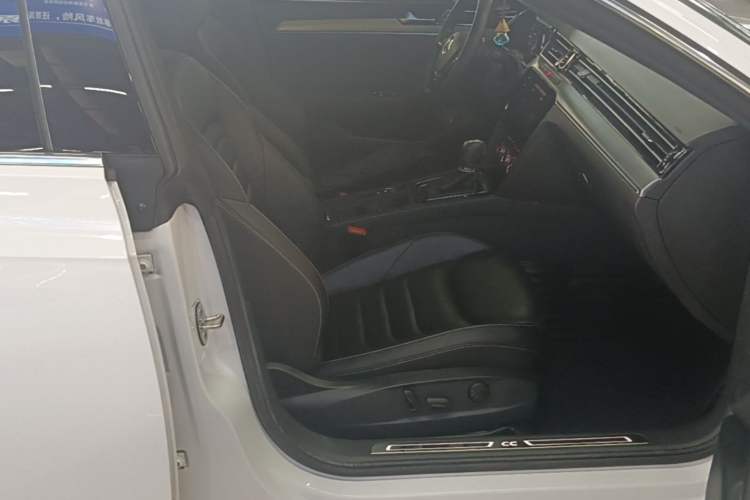 Used Volkswagen FAW-Volkswagen CC 2019 380TSI Glamour Edition China V Standard Right Front Seat