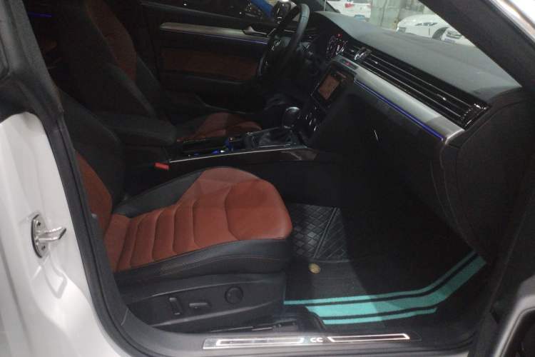 Used Volkswagen FAW-Volkswagen CC 2019 380TSI Glamour Edition China V Standard Right Front Seat