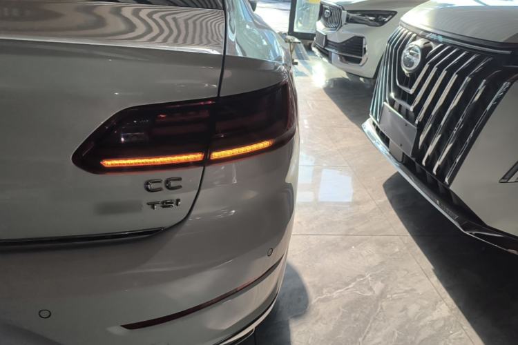 Used Volkswagen FAW-Volkswagen CC 2019 380TSI Yeyan Edition China V Standard Right Rear Taillight