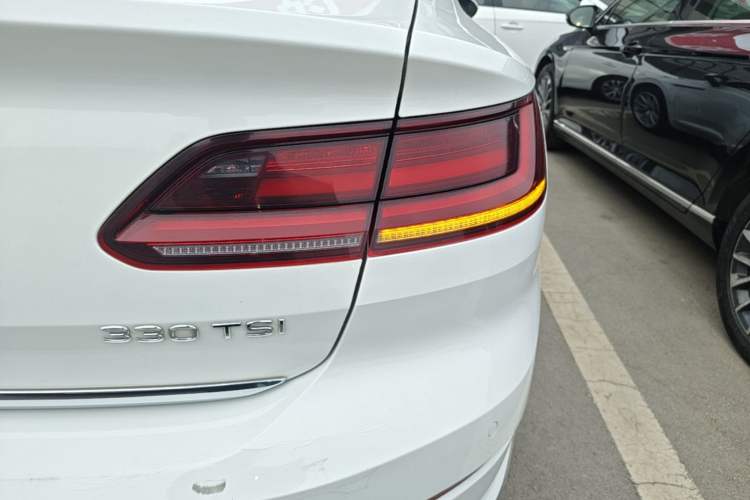 Used Volkswagen FAW-Volkswagen CC 2019 330TSI Huayan Edition China VI Right Rear Taillight