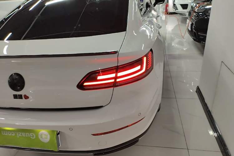 Used Volkswagen FAW-Volkswagen CC 2019 380TSI Glamour Edition China V Standard Right Rear Taillight