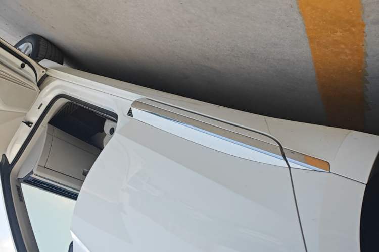 Used Volkswagen FAW-Volkswagen CC 2019 330TSI Huayan Edition China V Standard Right Side Sill