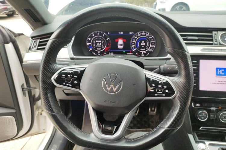 Used Volkswagen FAW-Volkswagen CC 2019 330TSI Glamour Edition China V Standard Steering Wheel
