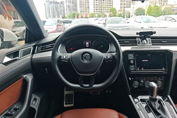 Used Volkswagen FAW-Volkswagen CC 2019 330TSI Glamour Edition China V Standard Steering Wheel