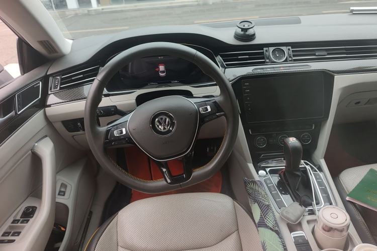 Used Volkswagen FAW-Volkswagen CC 2019 380TSI Yeyan Edition China V Standard Steering Wheel