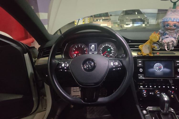 Used Volkswagen FAW-Volkswagen CC 2019 330TSI Huayan Edition China VI Steering Wheel